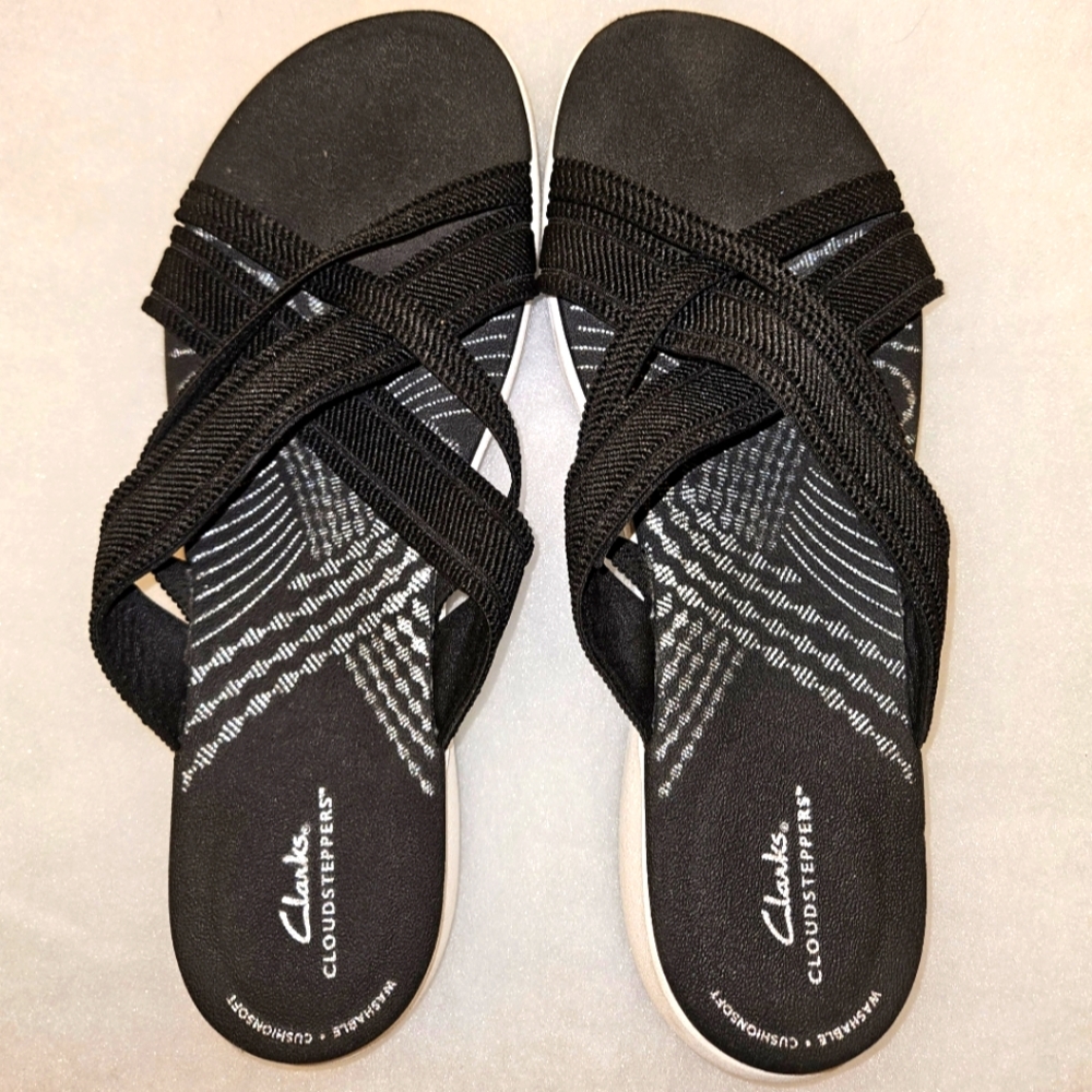 Clarks Cloudstepper Sandals size 10